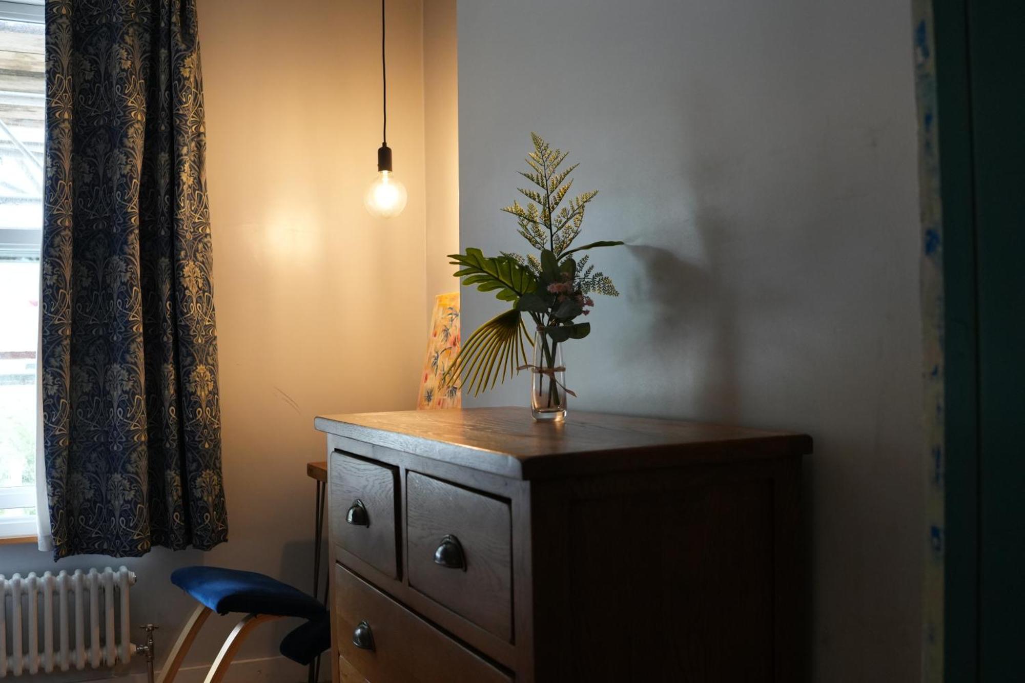 Апартаменты Stylish-Brockley-Entire Place Лондон Экстерьер фото