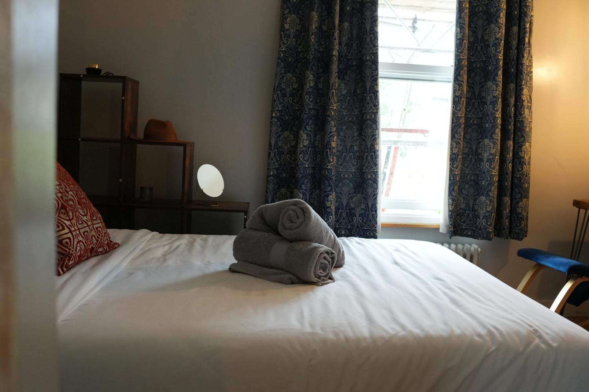 Апартаменты Stylish-Brockley-Entire Place Лондон Экстерьер фото